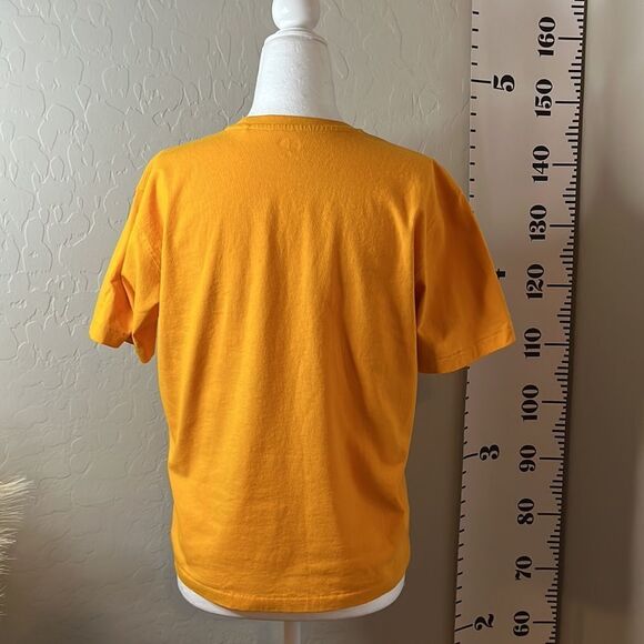 UNIQLO golden yellow short sleeve crewneck T-shirt slight stretch size medium - Picture 4 of 8